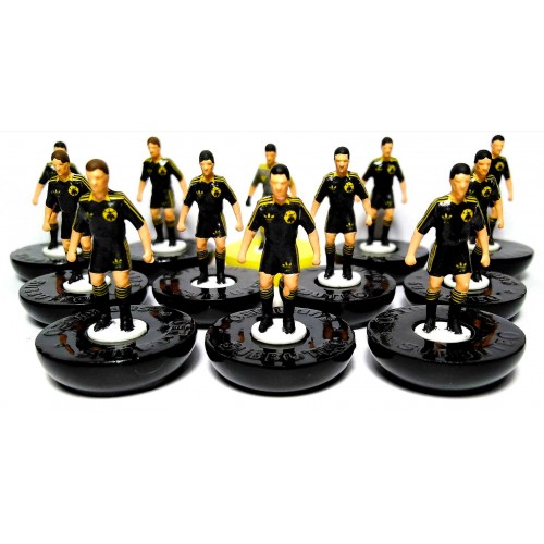 Subbuteo Andrew Table Soccer AEK away 1979-1980 on Classic Hasbro Bases